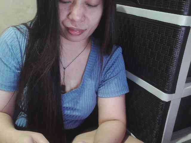 Cassiee webcam