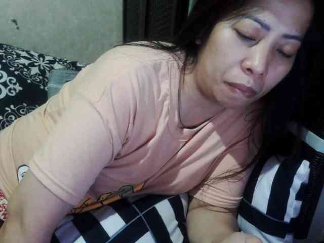 Cassiee webcam