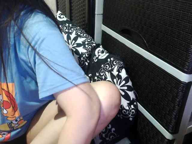 Cassiee webcam