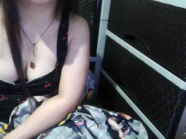 Cassiee webcam