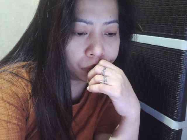 Cassiee webcam