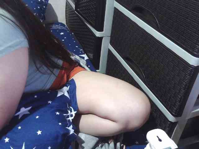 Cassiee webcam