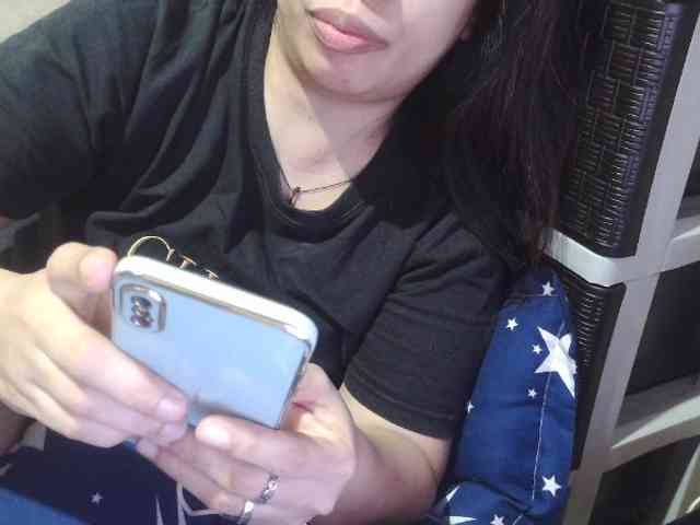 Cassiee webcam