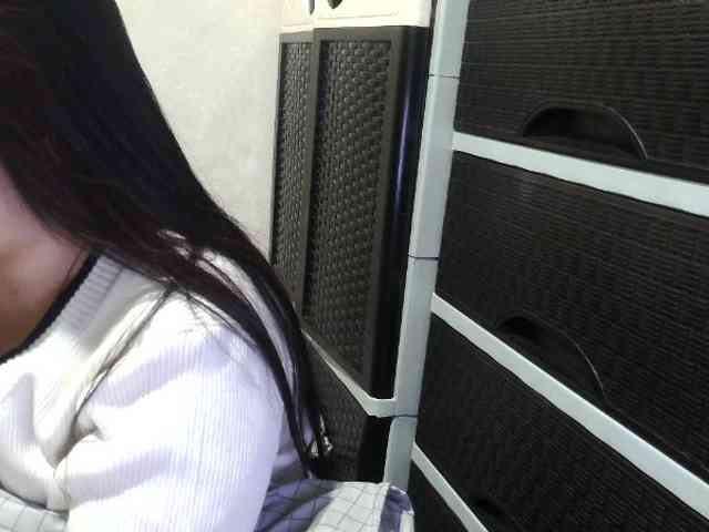 Cassiee webcam