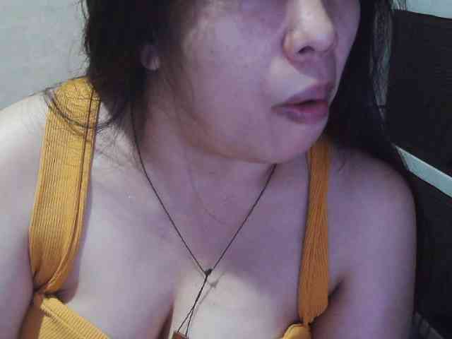 Cassiee webcam