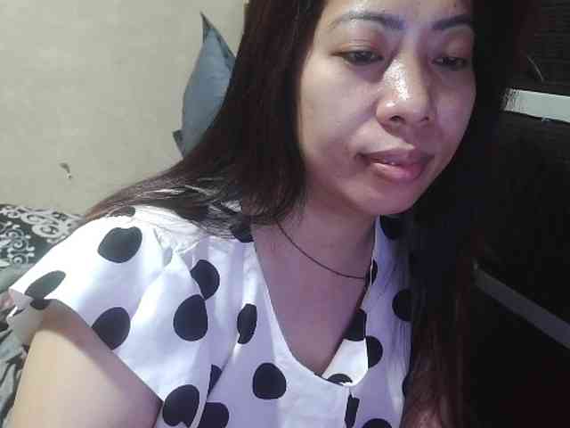 Cassiee webcam