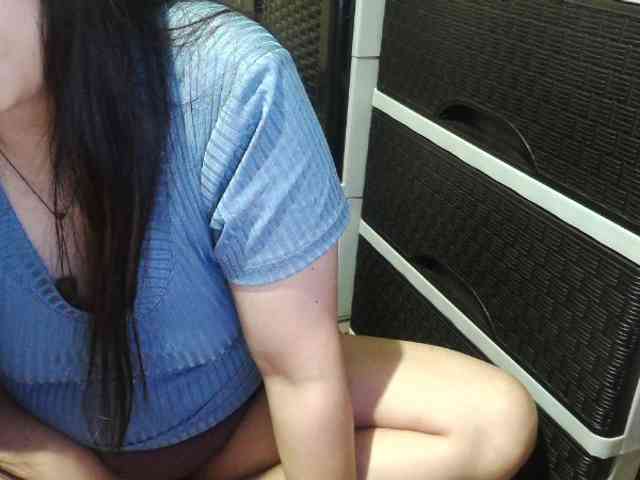 Cassiee webcam