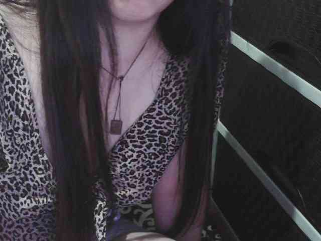 Cassiee webcam