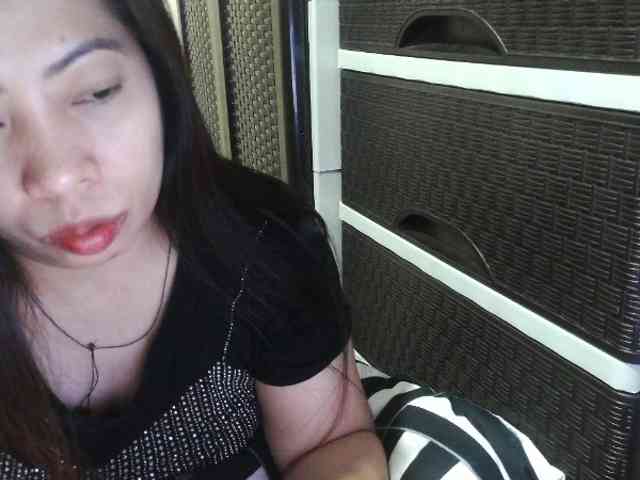 Cassiee webcam