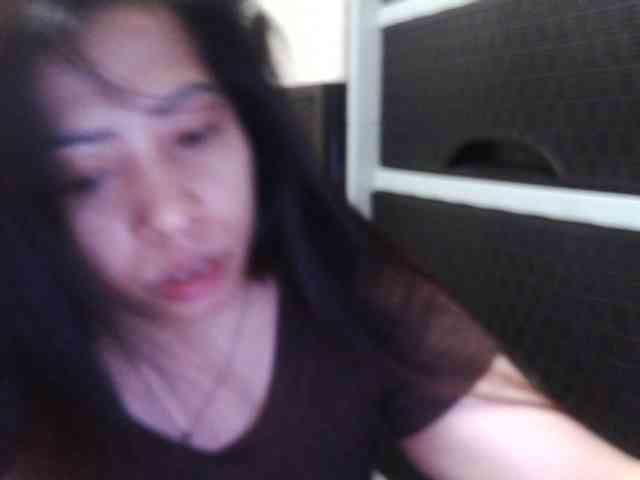 Cassiee webcam