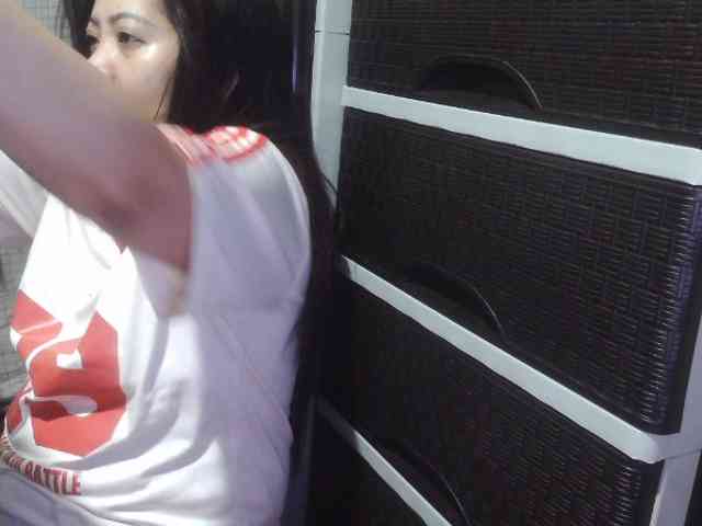 Cassiee webcam