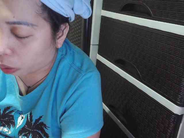 Cassiee webcam