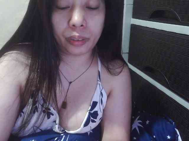 Cassiee webcam