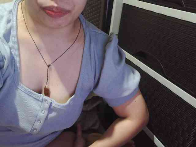 Cassiee webcam
