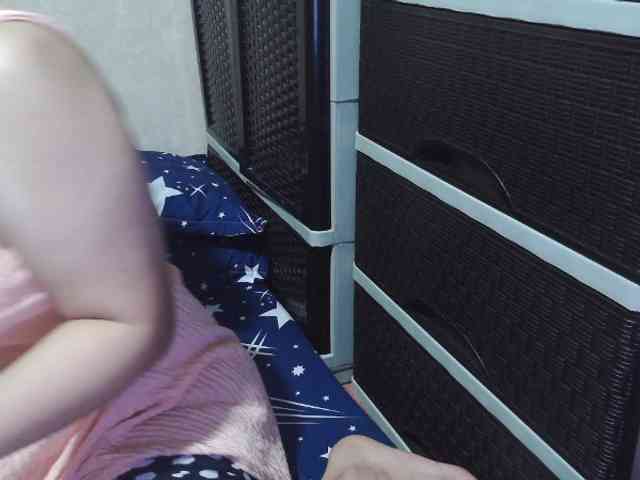 Cassiee webcam
