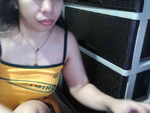 Cassiee webcam