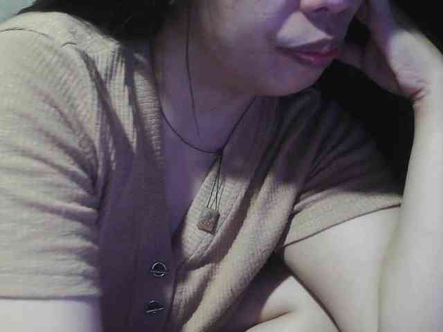 Kazzandra webcam
