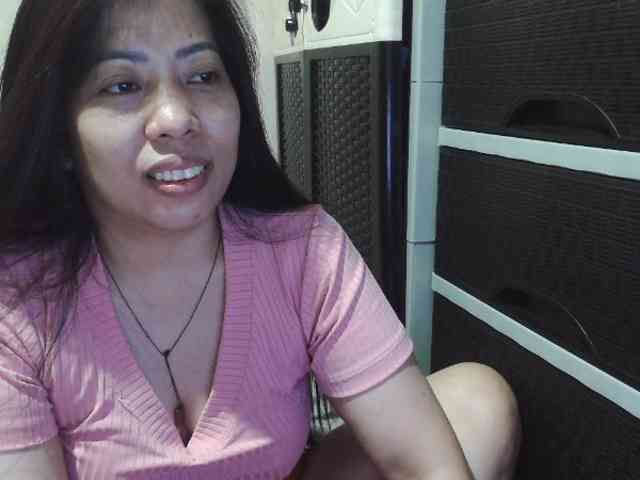 Cassiee webcam