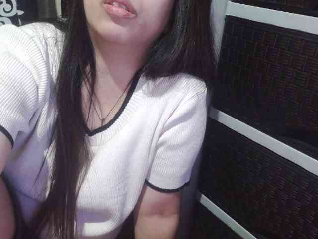 Cassiee webcam