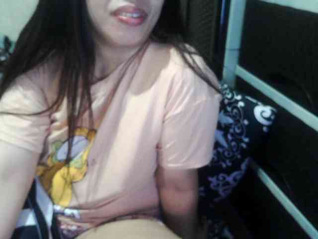 Cassiee webcam