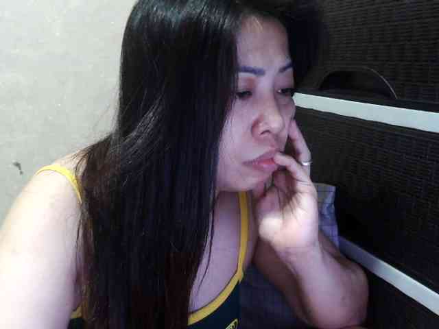 Cassiee webcam