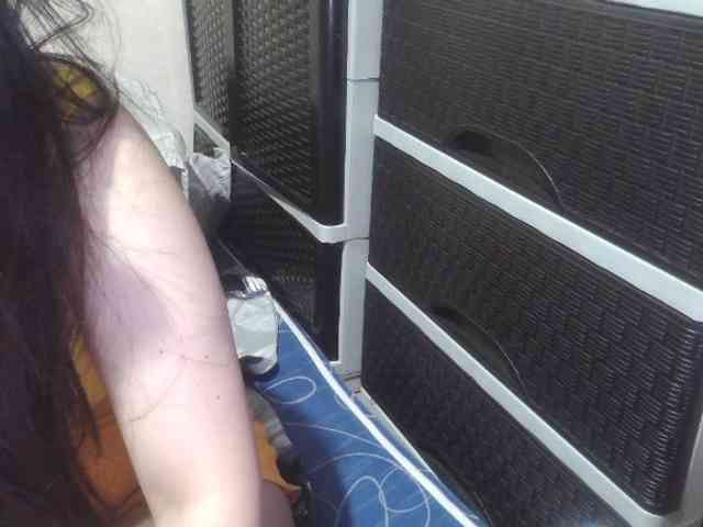 Cassiee webcam