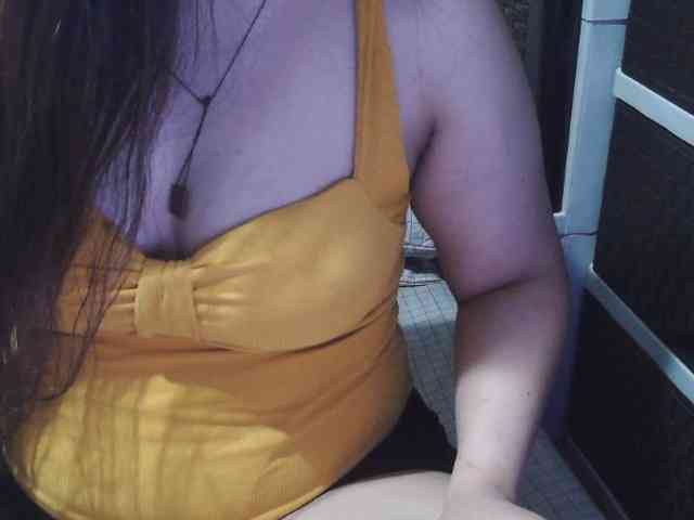 Cassiee webcam