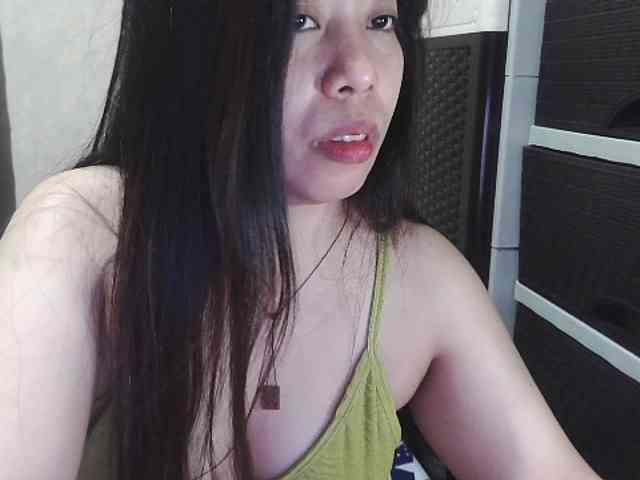 Cassiee webcam