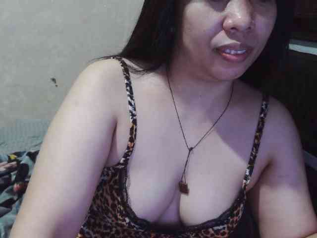 Cassiee webcam