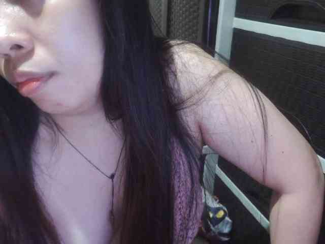 Cassiee webcam