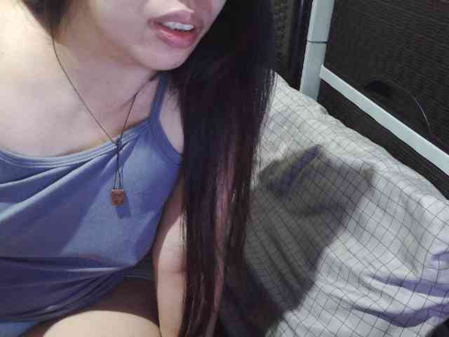 Cassiee webcam