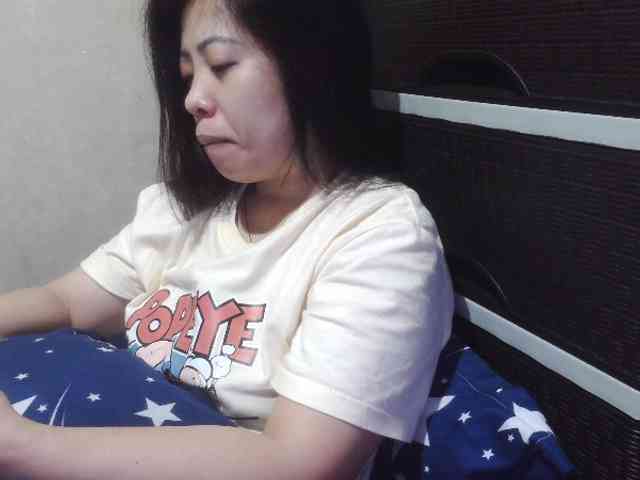 Cassiee webcam