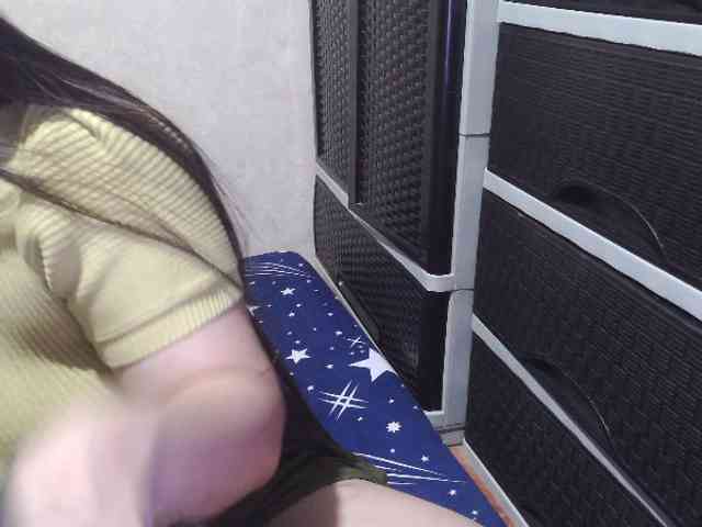 Cassiee webcam