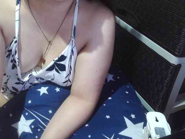 Cassiee webcam