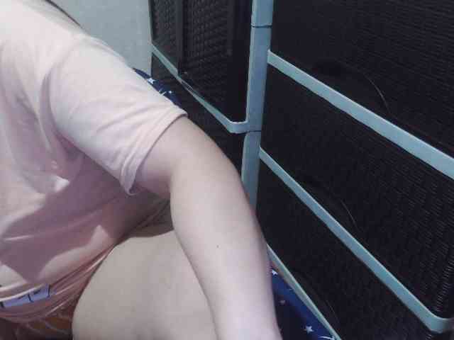 Cassiee webcam