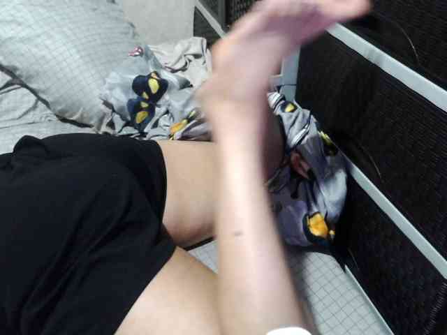 Cassiee webcam