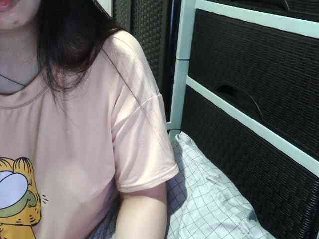Cassiee webcam