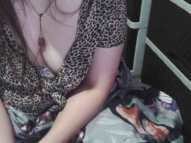 Cassiee webcam