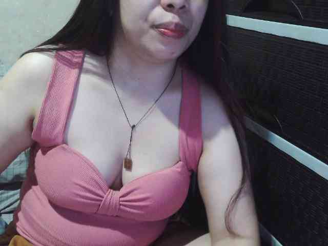 Cassiee webcam