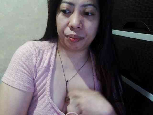 Cassiee webcam