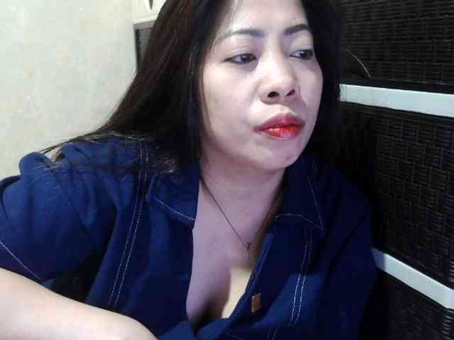 Cassiee webcam