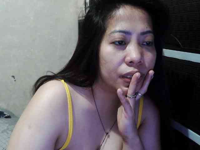 Cassiee webcam