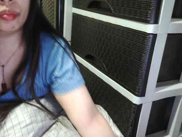 Cassiee webcam