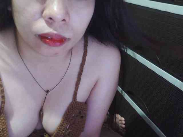 Cassiee webcam
