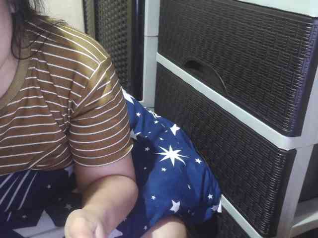 Cassiee webcam