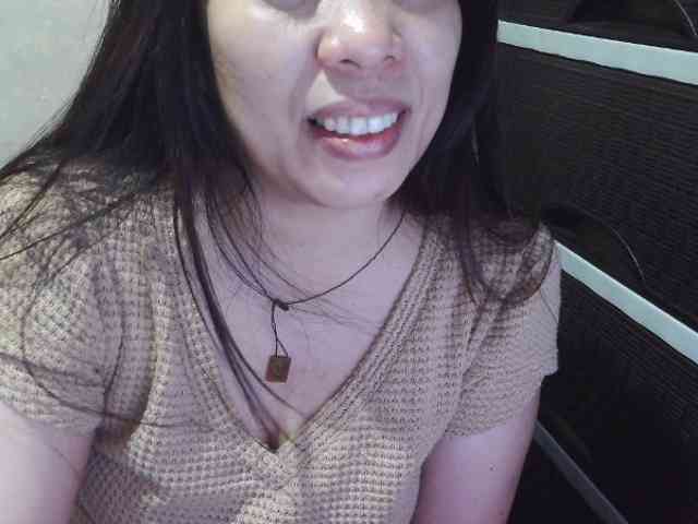 Cassiee webcam
