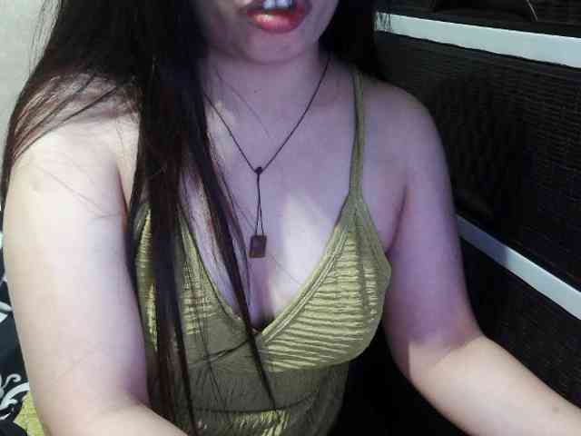 Cassiee webcam