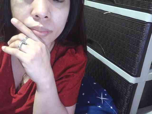 Cassiee webcam