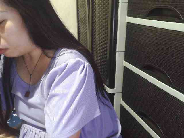Cassiee webcam