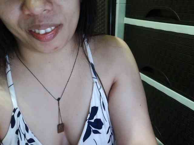 Cassiee webcam